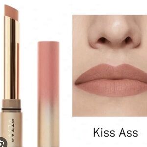 Stila Kiss Ass Lipstick - Soft Nude NWB